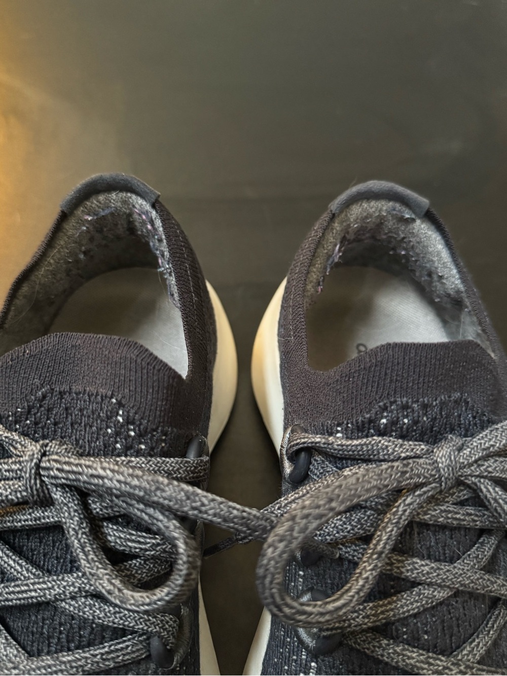 Women’s Grey Allbirds Tree Runner size 9.5 - Picture 4 of 9